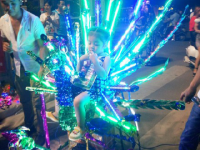 中秋 拉兔子 拼爹