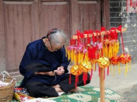 人人都说靖西山水好风光秀峰延绵鸟语花香