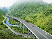 百色至河池高速公路百色段预计年底通车