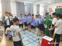 靖西市中小学生在百色市机器人竞赛中展示才华，勇夺多项奖项