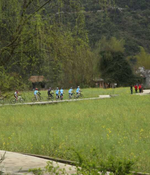 这画面似曾相识，换成骑行者效果更真实