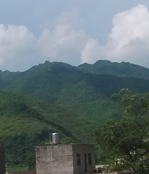 欢迎来到扶赖村游玩。