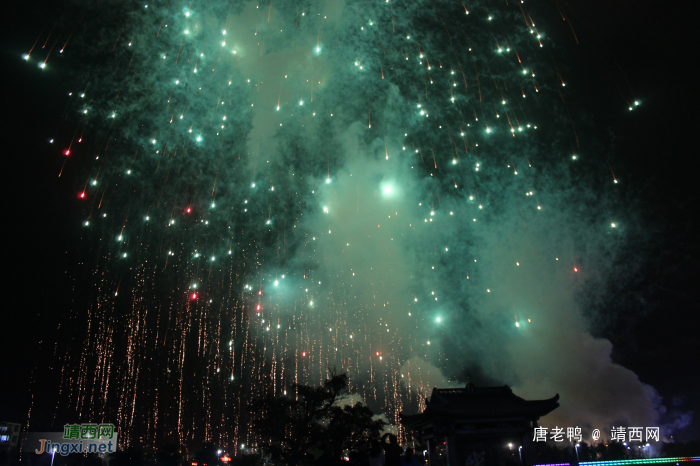 [视频][组图]靖西建市烟花焰火盛会，现场精彩，观众哇声不断 - 靖西网