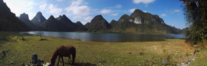 碧波荡漾，峰峦垂悬，靖西市和德保县共同的骄傲，念诺湖（念诺水库）风光。 - 靖西网