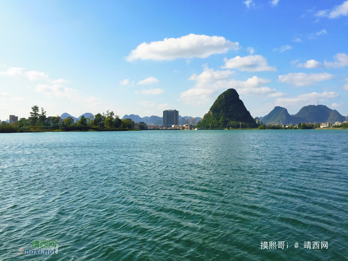 湖光长天同明媚，潭面轻风波微微。遥看龙潭山水翠，世外桃源一. - 靖西网