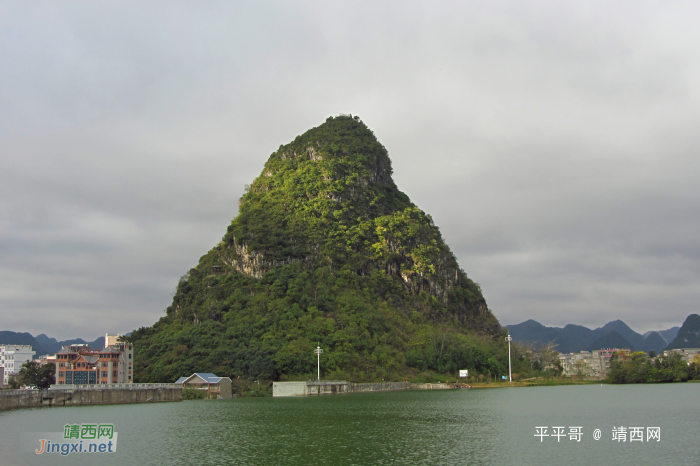 拍龙潭湖，确实拍了不少，跟大伙雷同太多，但这几幅有点意思 - 靖西网