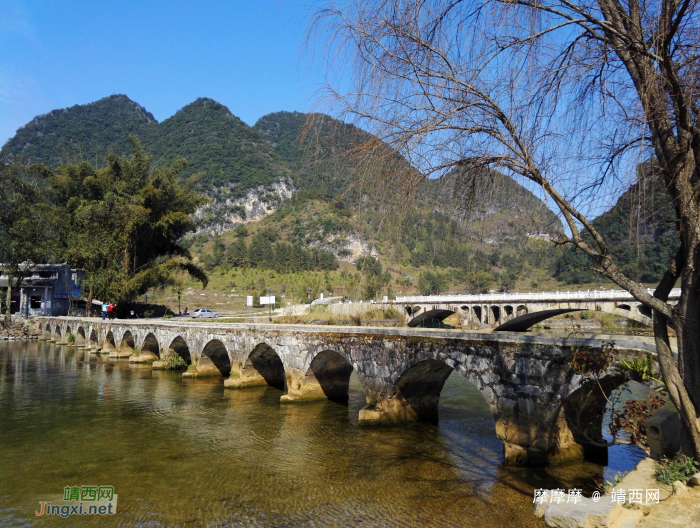 七点至八点，从右拍到左，靖西市鹅泉古桥晨景。 - 靖西网