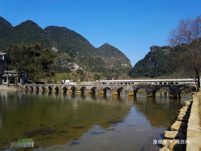 七点至八点，从右拍到左，靖西市鹅泉古桥晨景。 - 靖西网