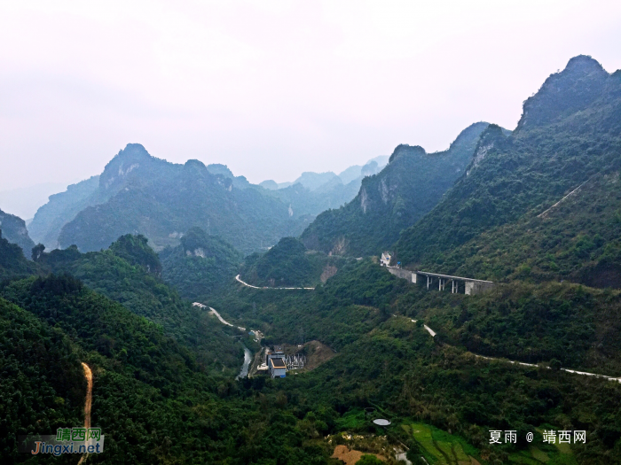 靖崇高速即将通车，上去体验了一下驾驶的乐趣，顺便欣赏一路美景 - 靖西网