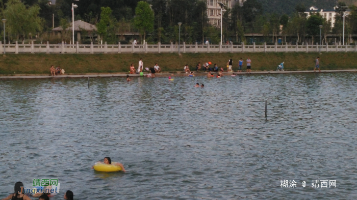 又到游泳季，靖西的天然泳池是广西有名的，很多外地游客慕名而来 - 靖西网