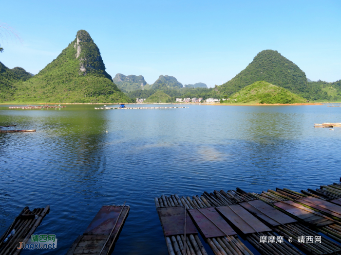 水波粼粼荷皎洁，朋怀湖边有美景。 - 靖西网