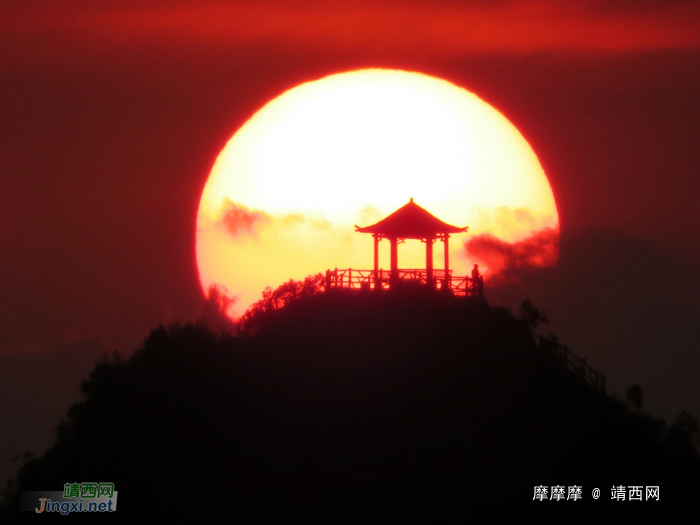 又大又圆，赤朱丹耀，凤凰山日落美景。 - 靖西网