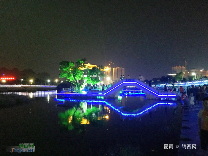 月是故乡明----靖西中秋之夜。龙潭湖上月溶溶，湿地公园里风淡淡 - 靖西网