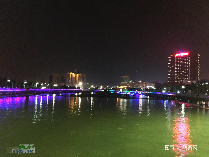 月是故乡明----靖西中秋之夜。龙潭湖上月溶溶，湿地公园里风淡淡 - 靖西网