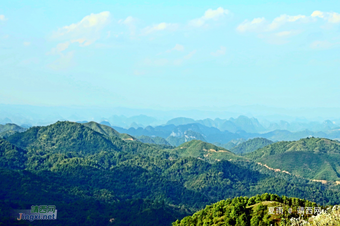 天降一座乌鸦山，高耸入云立长空。不怕浮云遮眼望，只缘身在最高. - 靖西网