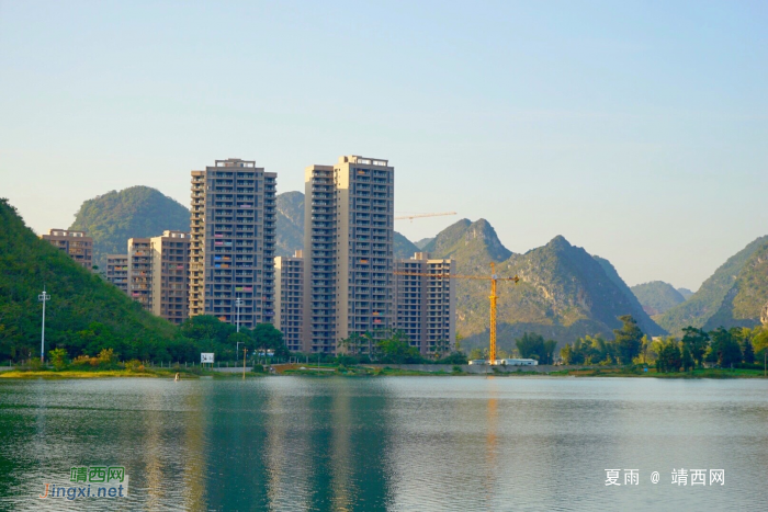 临湖而居我家住在银山脚下龙潭湖边，这里地处幽静，远离闹市的喧. - 靖西网