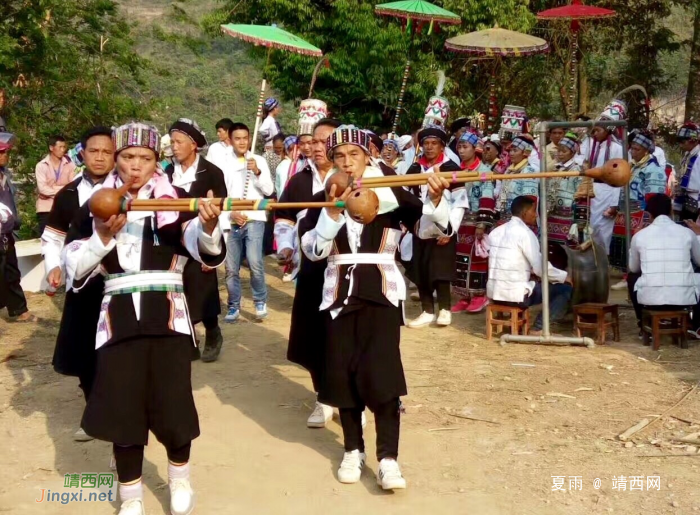 富宁龙迈跳坡节活动，民俗风情浓郁，淳朴自然，热闹非凡。 - 靖西网