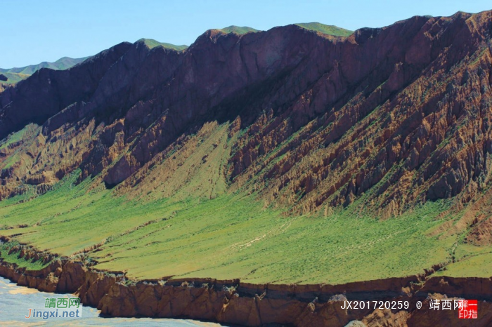 壮美的新疆沙湾安集海红山大峡谷风光 - 靖西网