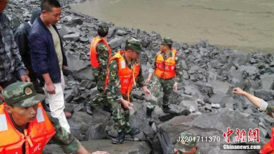 四川茂县新磨村山体垮塌，100余人被埋 - 靖西网