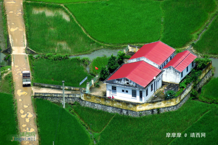 看看越南乡村房子的屋顶和我们有什么不同。 - 靖西网