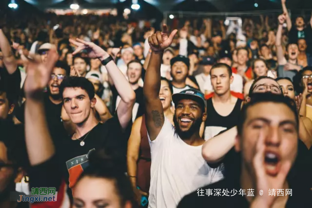 在朋友圈有两亿人“假装”在生活 - 靖西网 在朋友圈有两亿人“假装”在生活 - 靖西网