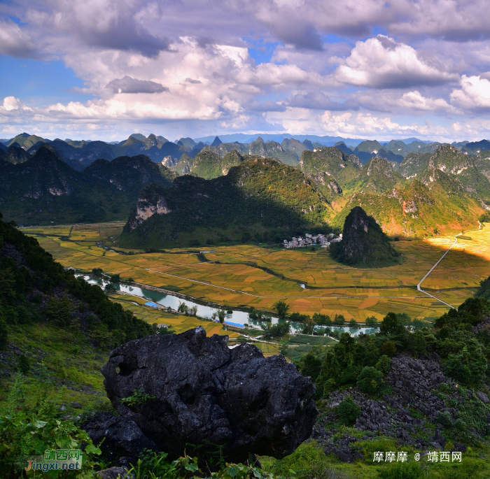 这山没有那山高，山之间河那边是岳圩。 - 靖西网