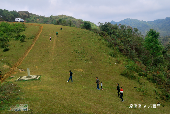 靖西葛麻炮台,位于靖西市吞盘乡孟麻街布留屯的后山顶上,大翻修后大变样,美极了!