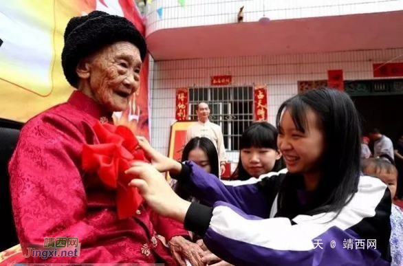 确认过眼神，这位大山里的百岁老人很幸福！ - 靖西网