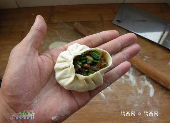 在家也能做水煎包?超级好吃,学起来吧! - 靖西网 在家也能做水煎包?超级好吃,学起来吧! - 靖西网