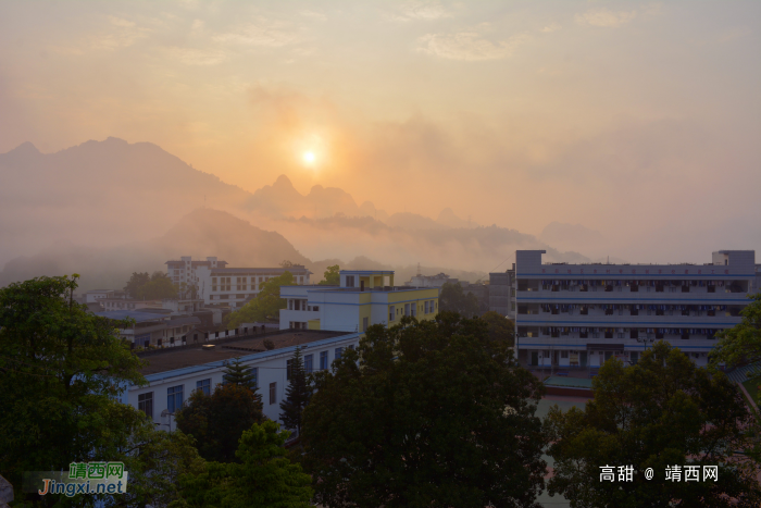 阳春三月的山村晨曦 - 靖西网