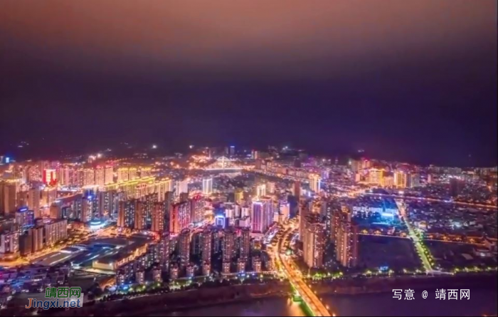 2月29日晚百色市疫情后重新开放主城区夜景照明，右江河谷被上万盏LED景观灯点亮。 - 靖西网