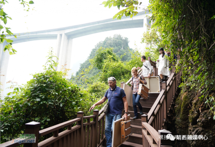 深圳北理莫斯科大学与俄罗斯列宾美术学院艺术家到靖西市采风 - 靖西网 深圳北理莫斯科大学与俄罗斯列宾美术学院艺术家到靖西市采风 - 靖西网