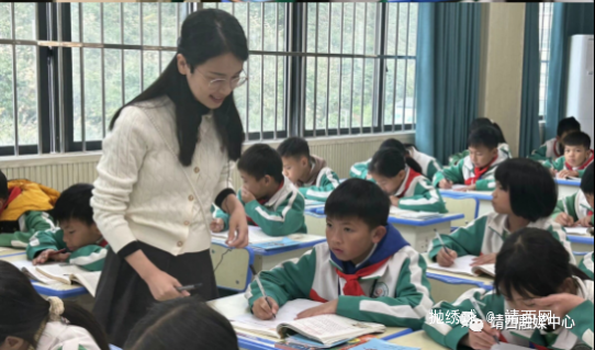 深圳市教育信息化教学送教团队到靖西市开展送教交流活动 - 靖西网