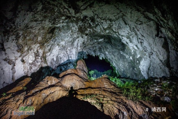 越南丛林中的巨型地下洞穴 - 靖西网