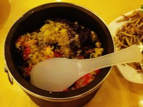 【靖西特产】五色糯米饭，壮族地区的传统风味小吃 - 靖西市·靖西网