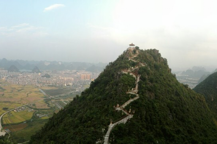 靖西一路向西，靖西电视塔，靖西排隆山，全景图 - 靖西市·靖西网