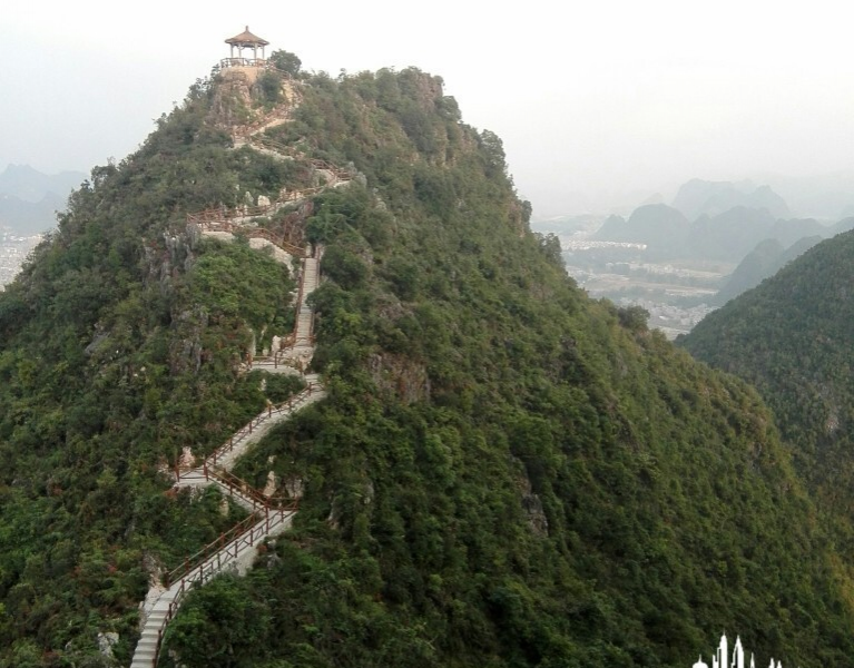 靖西一路向西，靖西电视塔，靖西排隆山，全景图 - 靖西市·靖西网