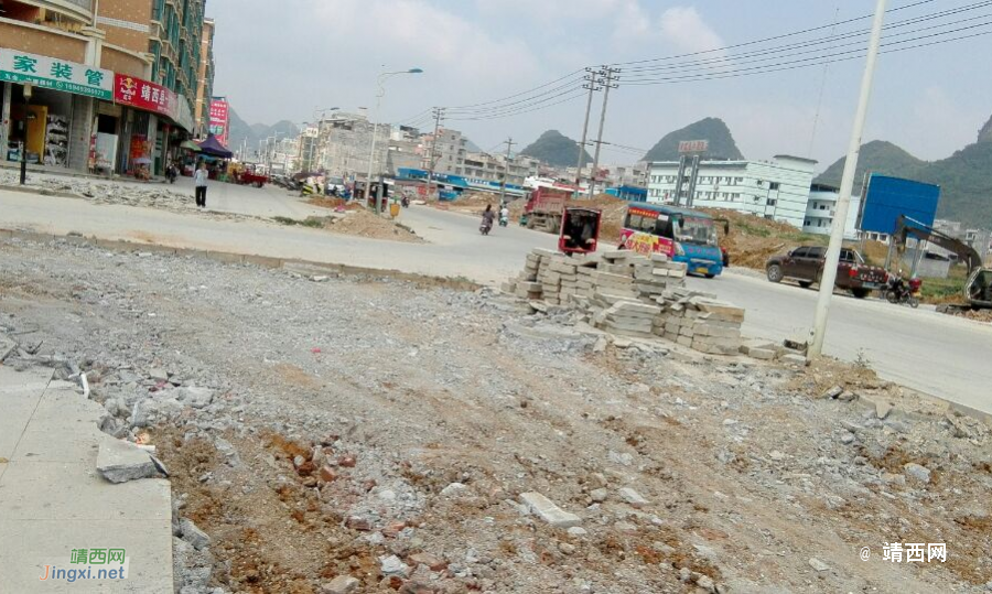 【网友】就幸福路说说绿化“那点事” - 靖西市·靖西网