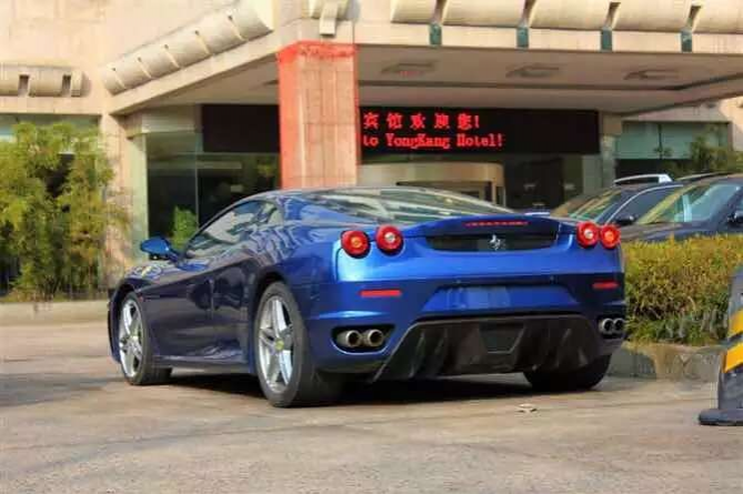 【网友】实拍靖西街头豪车，靖西豪车要逆袭了。。。。。。 - 靖西市·靖西网