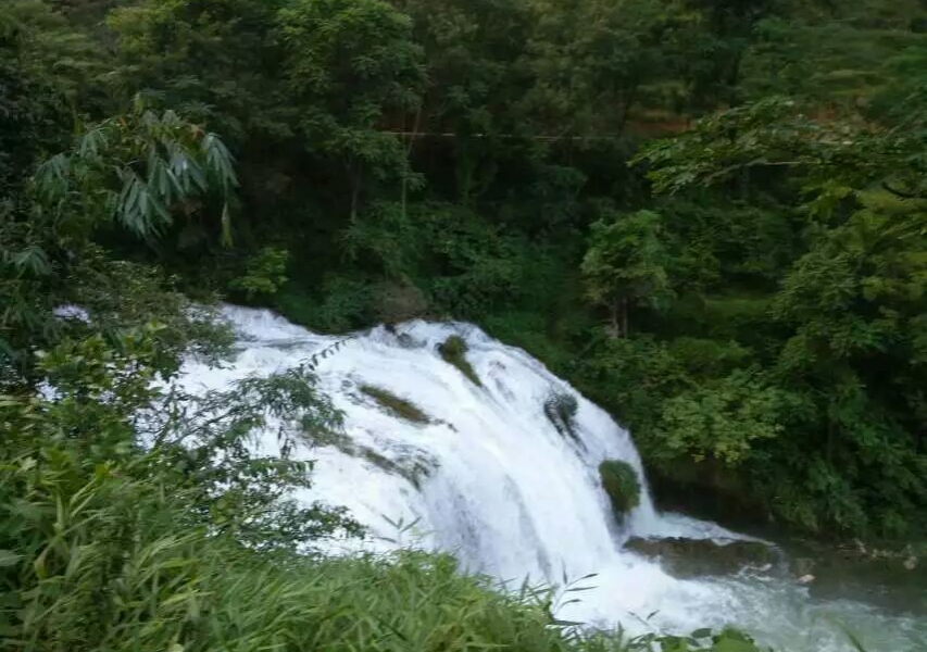 老家小桥流水人家，记忆里的童年里盛着精致 - 靖西市·靖西网