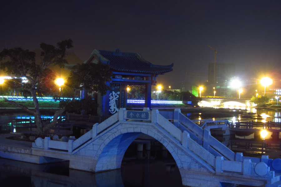 夜拍湿地公园-靓丽的靖西龙潭湿地公园夜景 - 靖西市·靖西网