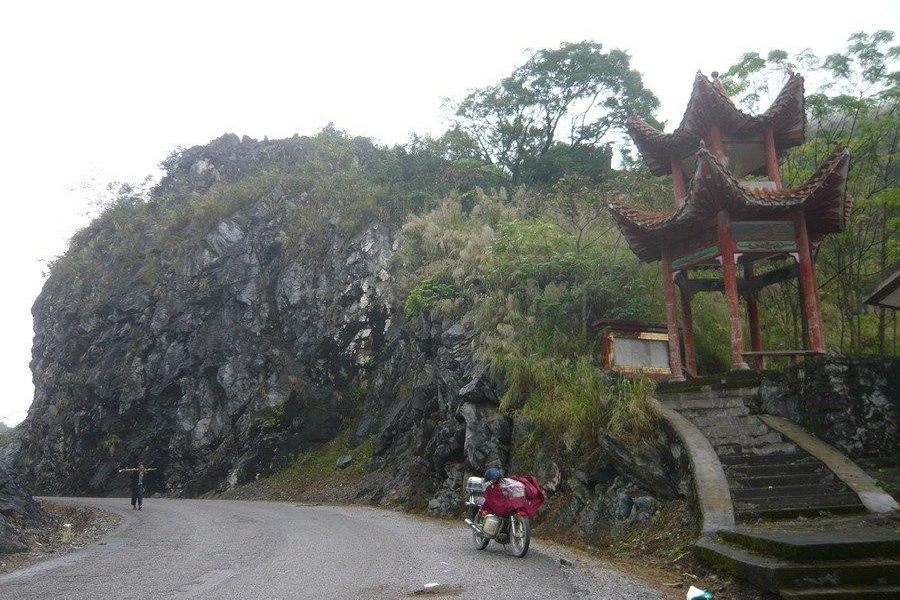 驴友沿边骑行的必经之路 - 靖西市·靖西网