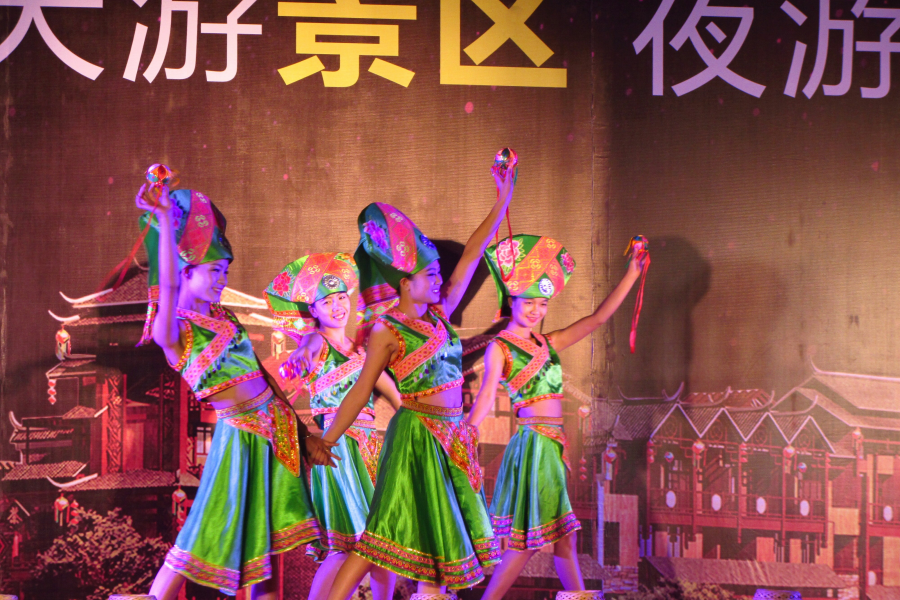 绣球城演出 - 靖西市·靖西网