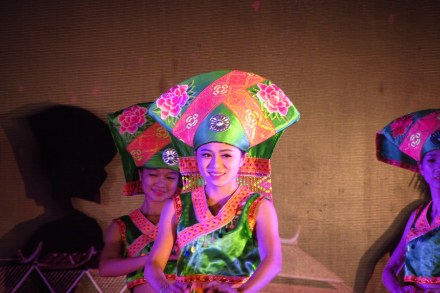 绣球城演出 - 靖西市·靖西网