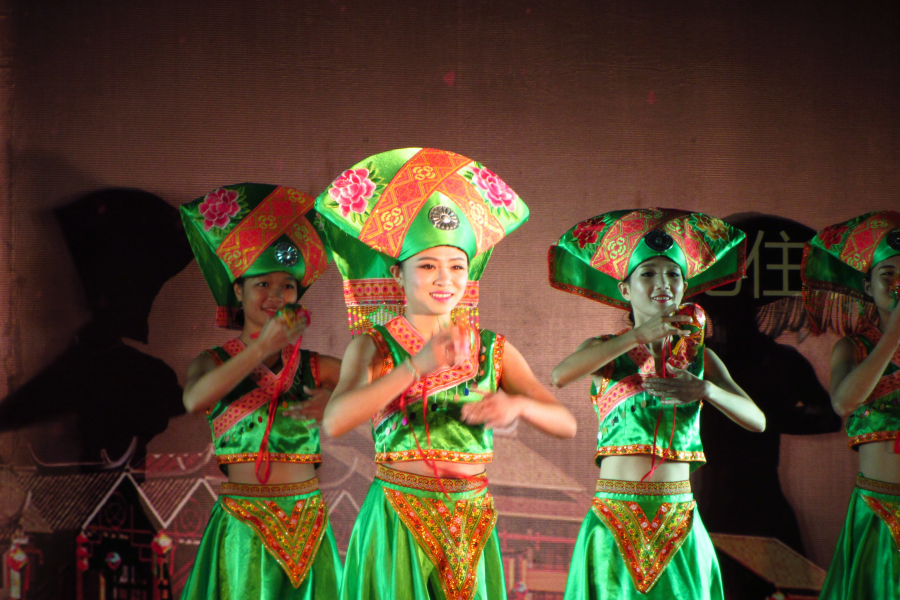 绣球城演出 - 靖西市·靖西网