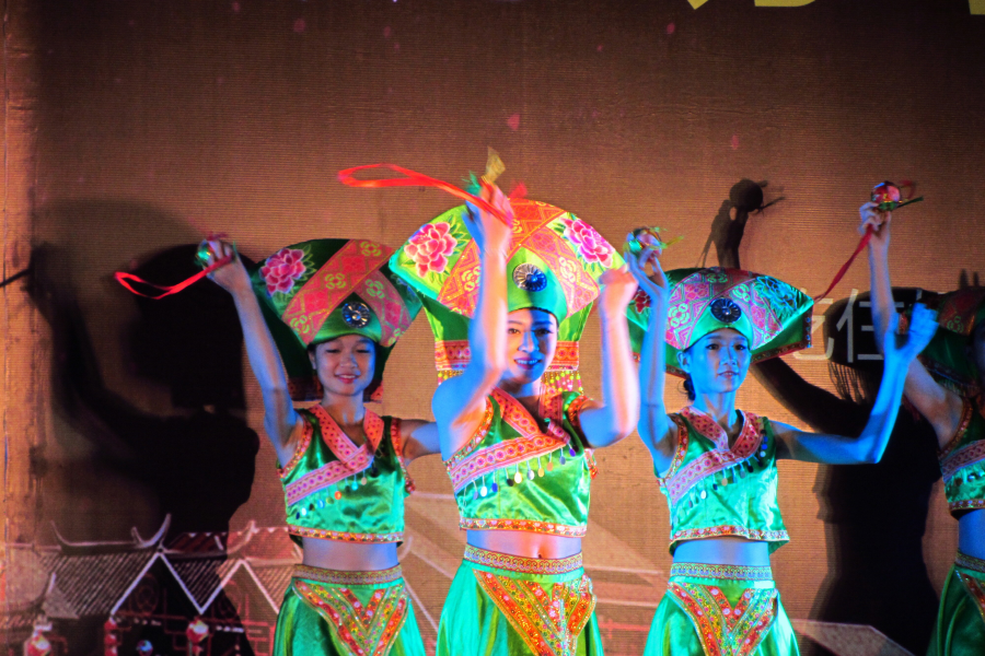 绣球城演出 - 靖西市·靖西网