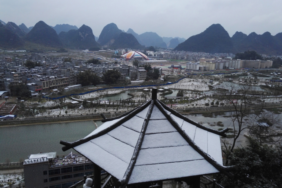 瑞雪纷飞迎春来，靖西市银装素景。2016靖西下雪了 - 靖西市·靖西网