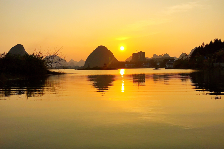 这风景不是时时都会有，美丽的靖西龙潭夕阳风景 - 靖西市·靖西网