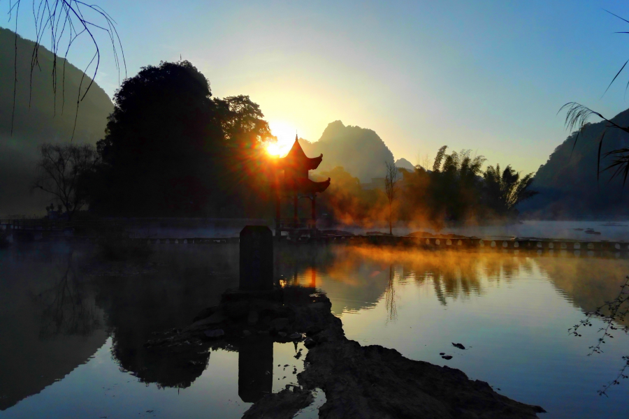 鹅泉全天风景欣赏。早上拍到下午，靖西鹅泉风光。 - 靖西市·靖西网