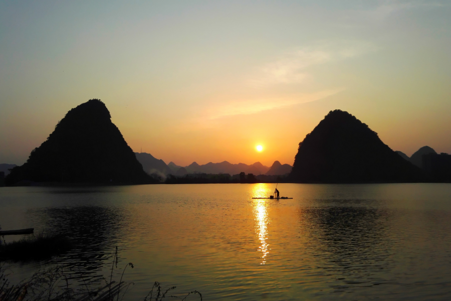 这风景不是时时都会有，美丽的靖西龙潭夕阳风景 - 靖西市·靖西网